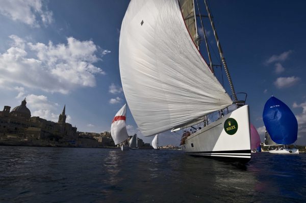 RAPTURE Skipper : Jeff Hanlon Designer : Farr Boat Type : FARR 100 LOA : 30 Sail Number : MAR 1005 Rolex Middle Sea Race 2008 © ROLEX/Kurt Arrigo